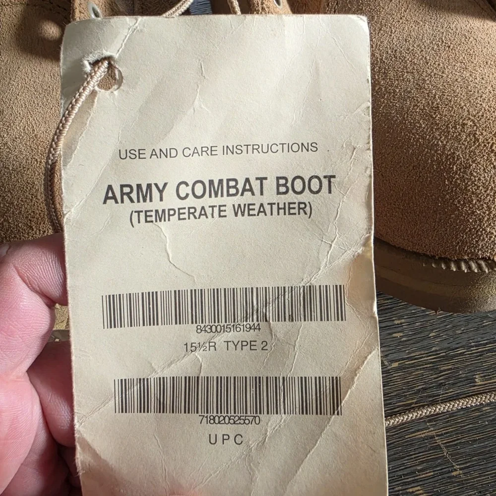 NWT Wellco Army Combat Boot Temperate Weather Vibram Suede‎ Tan Mens Size 15.5 R